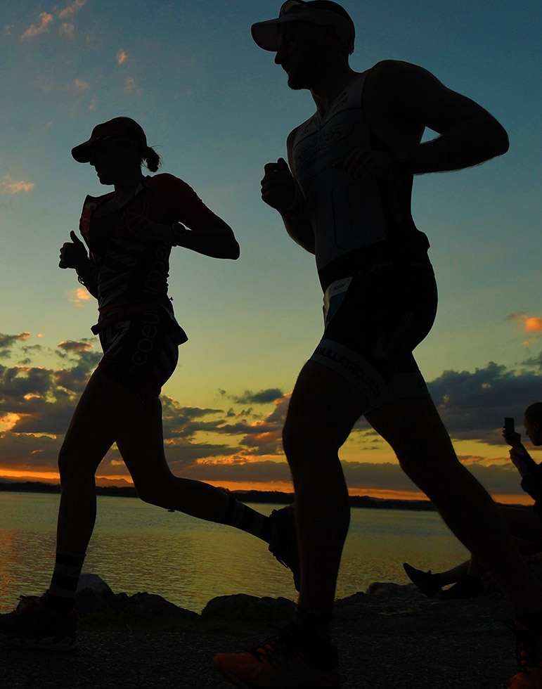 ironman australia run sunset